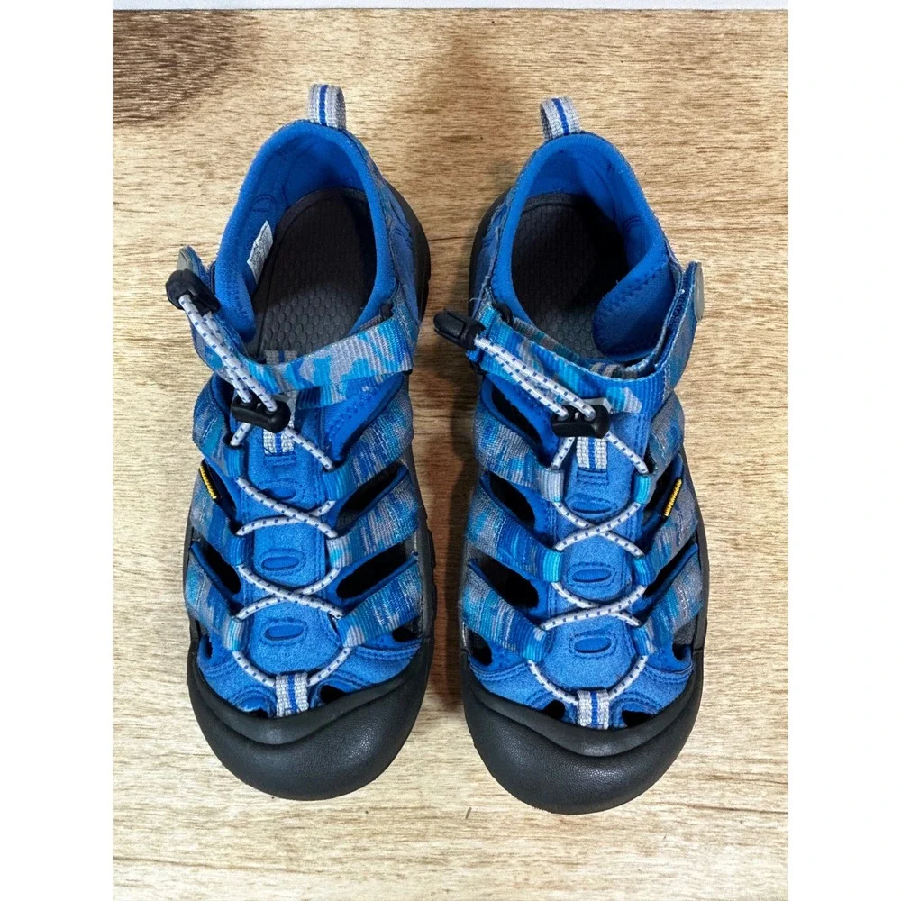 Keen Newport H2 Blue Camo Waterproof Hiking Sport Sandals Womens 6 EU 39